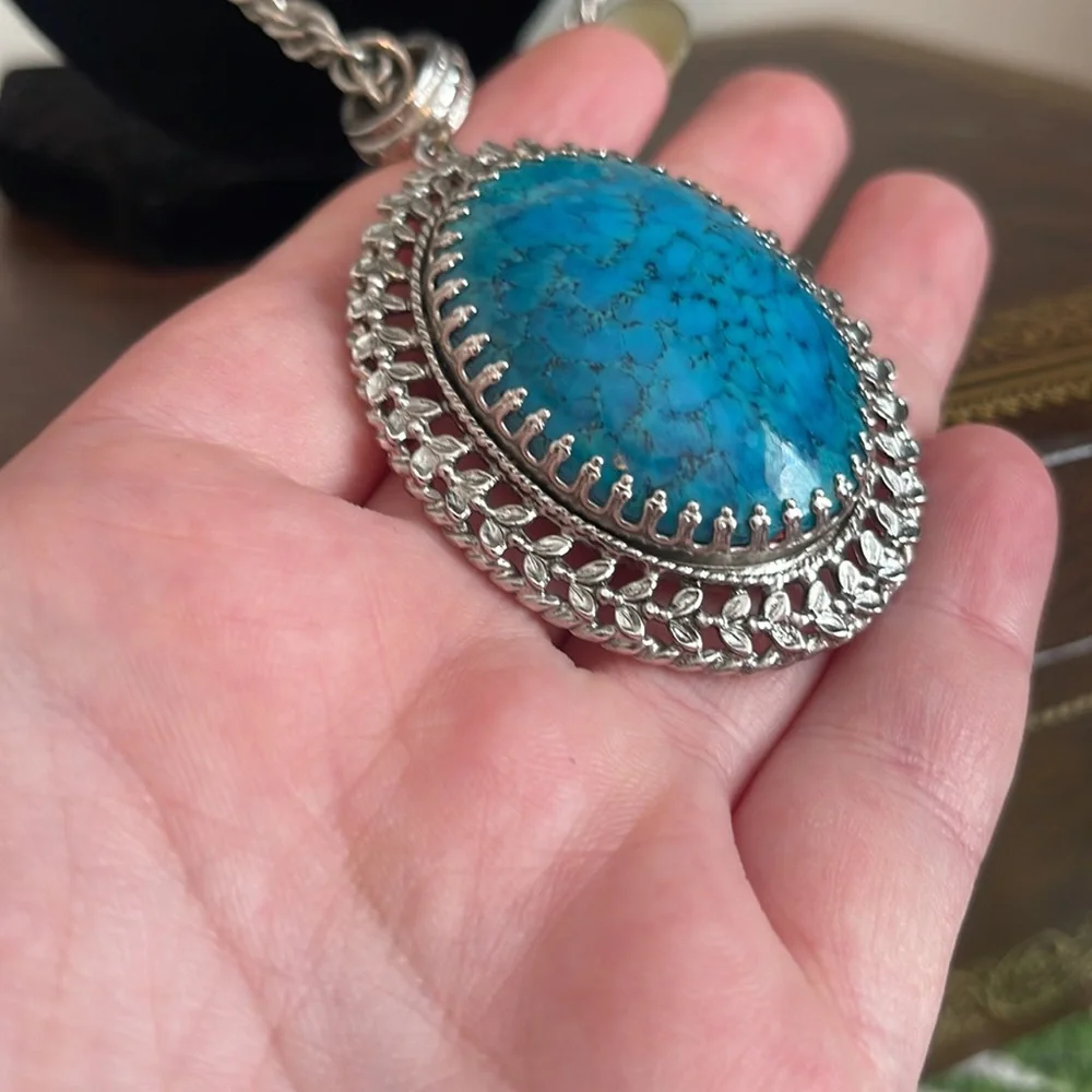❗️SOLD❗️Whiting & Davis Silver Tone Faux Turquoise Necklace Pendant - Picture 5 of 7